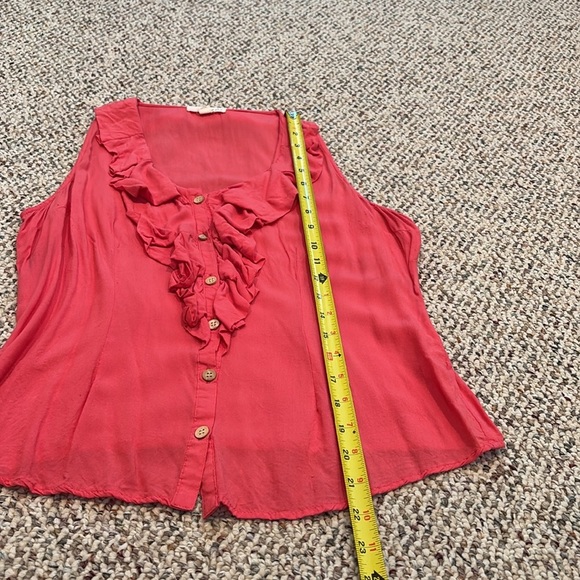 Mind Code Coral Sleeveless Ruffle Rayon Blouse. Medium - Picture 8 of 9